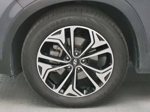 Used 2020 Hyundai Santa Fe Limited image 31