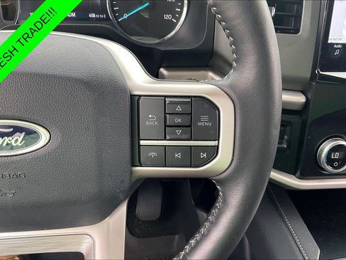 Used 2024 Ford Expedition XLT RWD image 12
