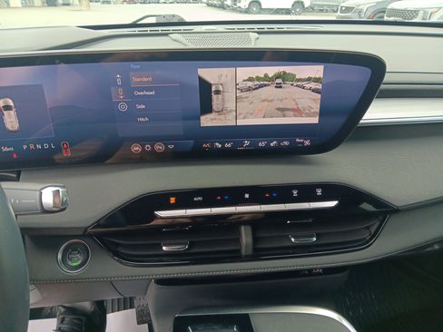 Used 2025 Buick Enclave Preferred w/ Power Package FWD image 14