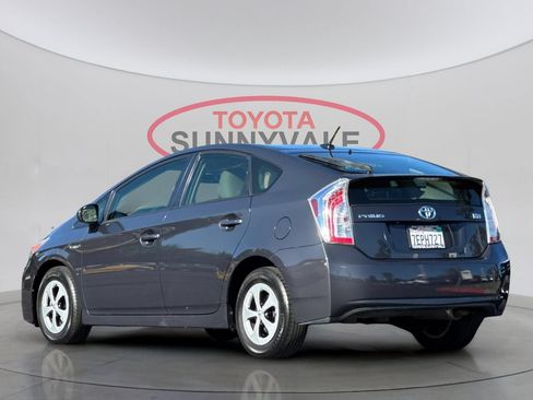Used 2014 Toyota Prius Three FWD image 7