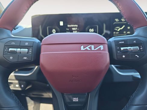 Certified 2025 Kia K4 GT-Line w/ GT-Line Premium Package image 11