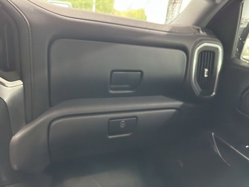 Used 2020 Chevrolet Silverado 1500 LTZ w/ LTZ Premium Package image 33