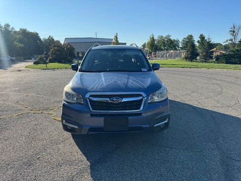 Used 2017 Subaru Forester 2.5i Premium AWD/4WD image 4