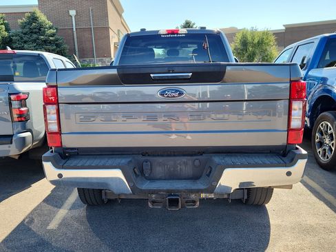 Used 2022 Ford F350 XLT w/ XLT Premium Package AWD/4WD image 5