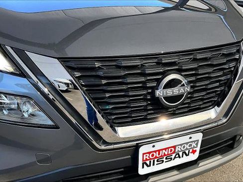 Certified 2023 Nissan Rogue SV image 29