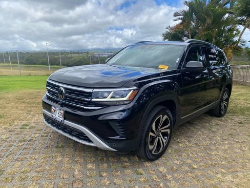 Used 2021 Volkswagen Atlas SEL Premium AWD/4WD image 3