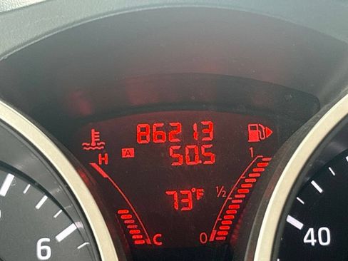 Used 2014 Nissan Juke SV AWD/4WD image 18