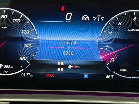 Used 2025 Mercedes-Benz GLS 450 4MATIC image 18