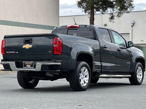 Used 2018 Chevrolet Colorado LT w/ LT Convenience Package RWD image 4