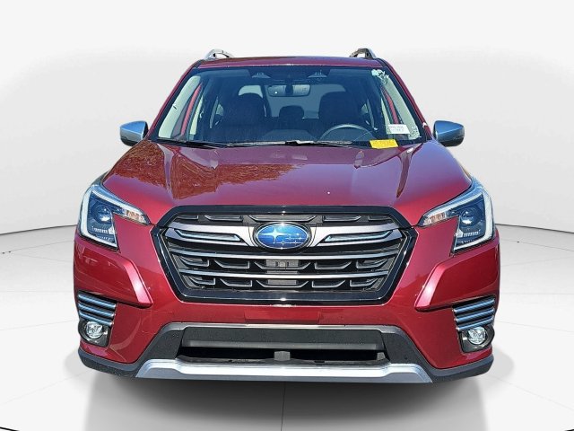 Used 2023 Subaru Forester Touring AWD/4WD image 8