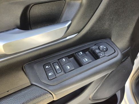 Used 2025 RAM 1500 Lone Star AWD/4WD image 15