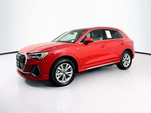 Used 2025 Audi Q3 2.0T Premium AWD/4WD image 3