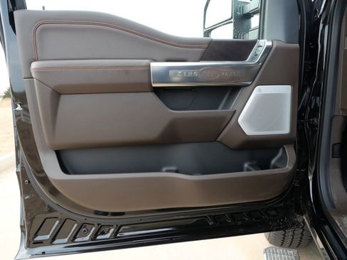 New 2026 Ford F250 King Ranch w/ Chrome Package image 18