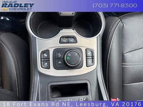 Used 2023 GMC Terrain Denali w/ Black Diamond Edition image 21