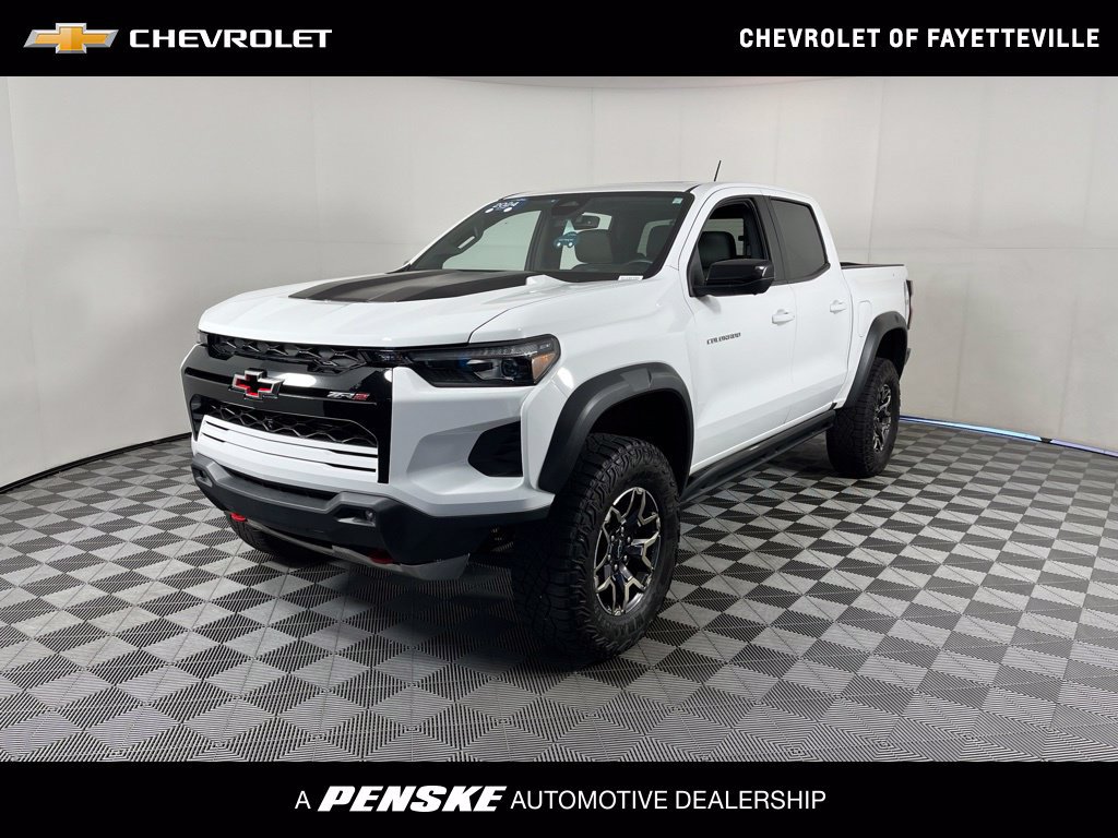 Certified 2024 Chevrolet Colorado ZR2 w/ ZR2 Convenience Package III AWD/4WD image 1