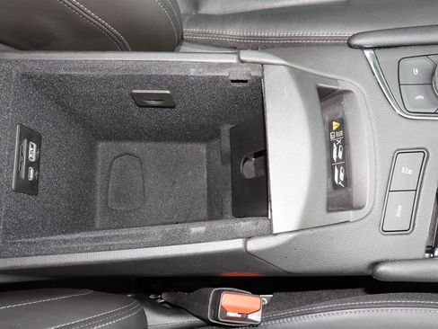 Used 2020 Cadillac XT6 Sport AWD/4WD image 35