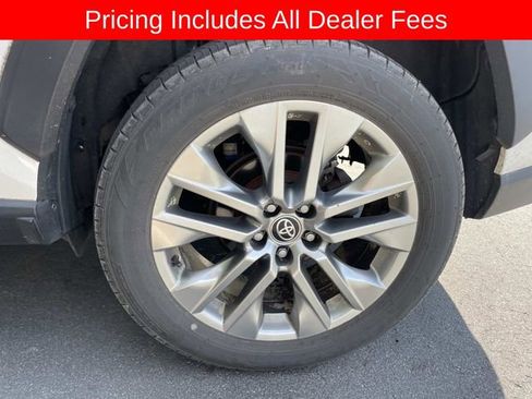 Used 2020 Toyota RAV4 XLE Premium AWD/4WD image 9
