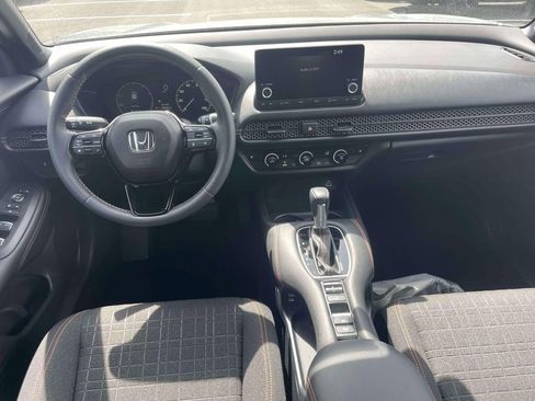 Certified 2024 Honda HR-V Sport image 11