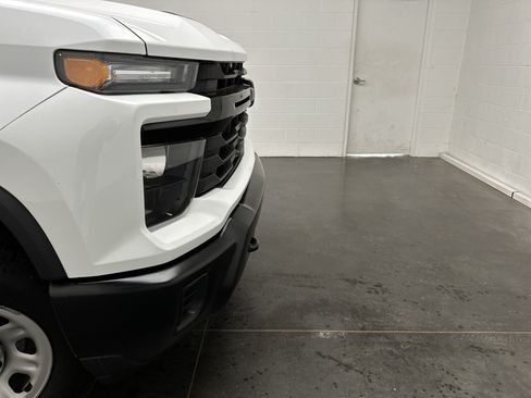 Used 2024 Chevrolet Silverado 3500 W/T w/ WT Convenience Package AWD/4WD image 2