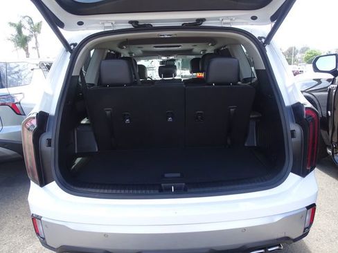 Used 2023 Kia Telluride EX FWD image 25