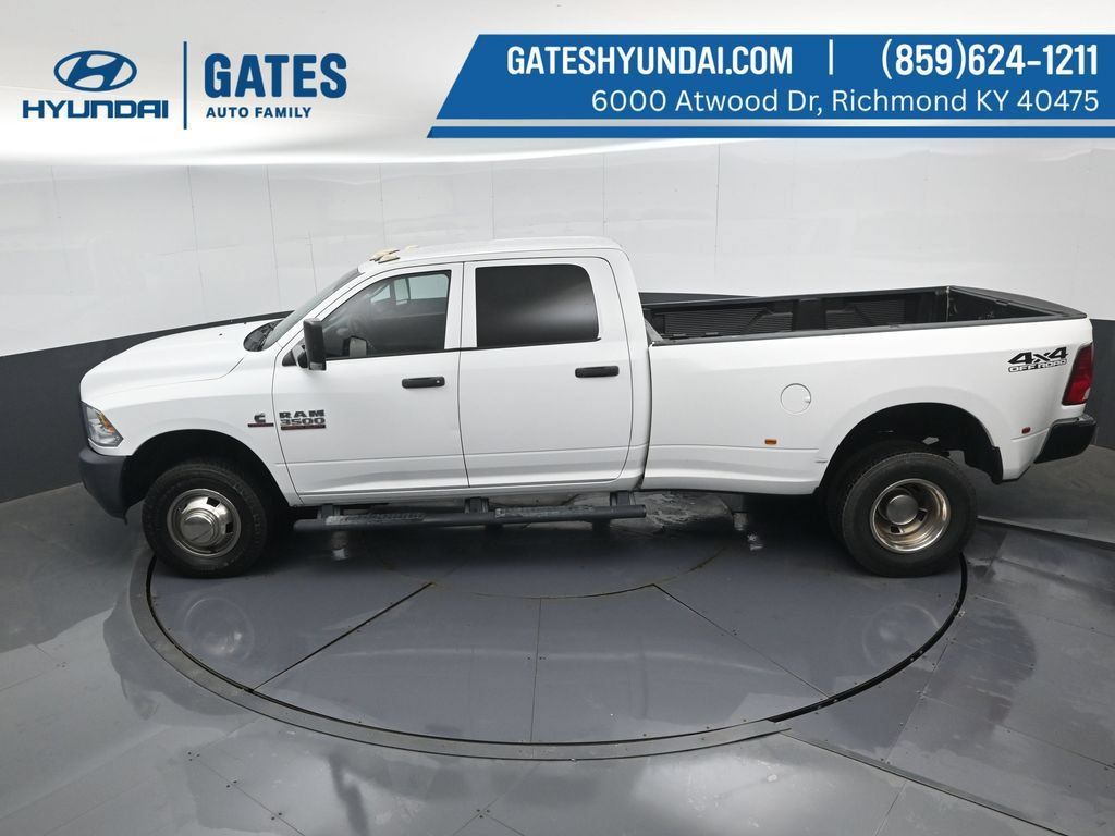 Used 2017 RAM 3500 Tradesman w/ Cold Weather Group AWD/4WD image 44