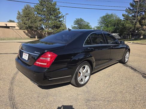 Used 2012 Mercedes-Benz S 550 4MATIC image 8