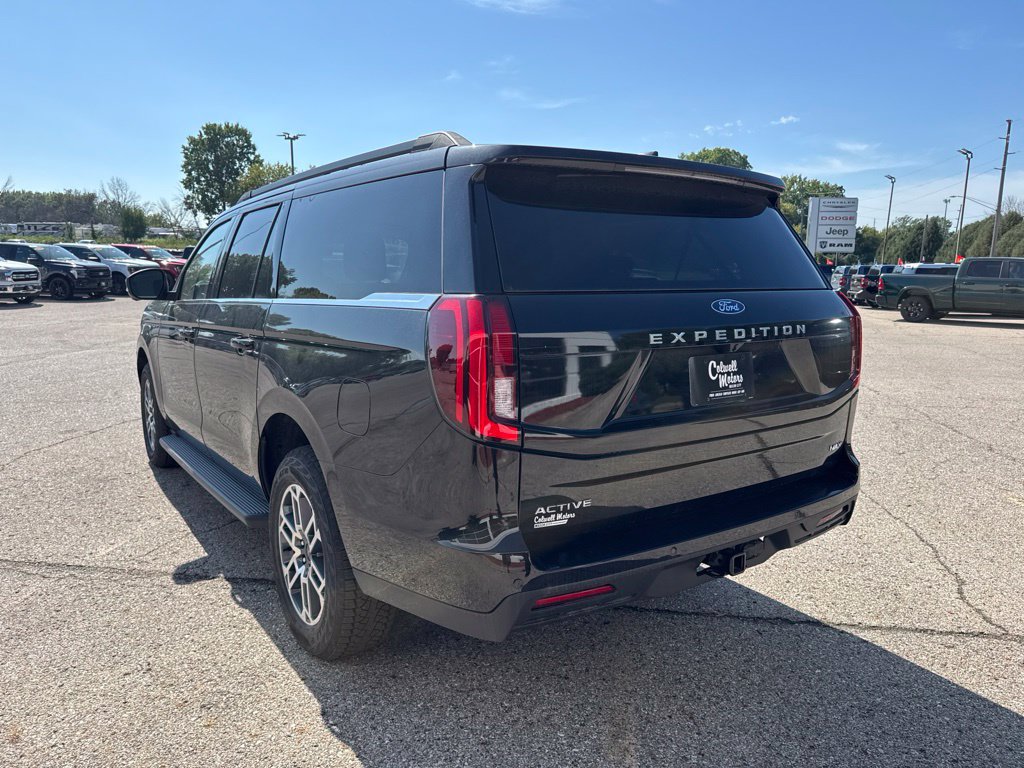 New 2026 Ford Expedition Max Active AWD/4WD image 5