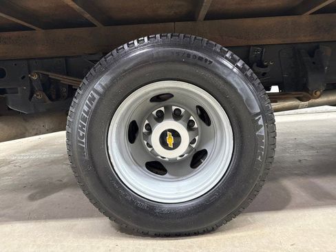 Used 2021 Chevrolet Silverado 3500 W/T w/ WT Convenience Package image 37