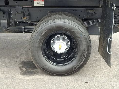 Used 2024 Chevrolet Silverado 3500 W/T w/ WT Convenience Package AWD/4WD image 27
