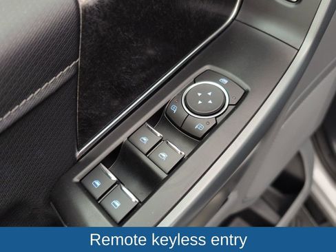 Certified 2022 Ford F150 XLT w/ Equipment Group 302A High image 39