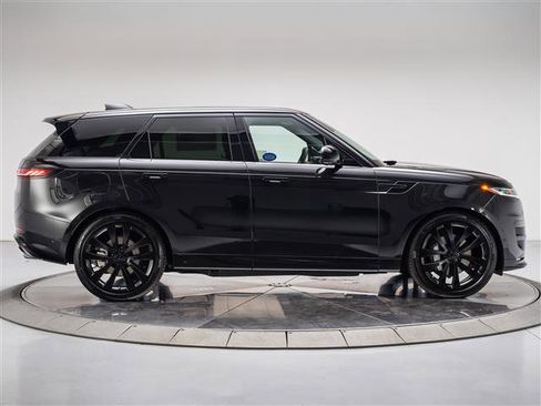 New 2026 Land Rover Range Rover Sport Dynamic SE image 6