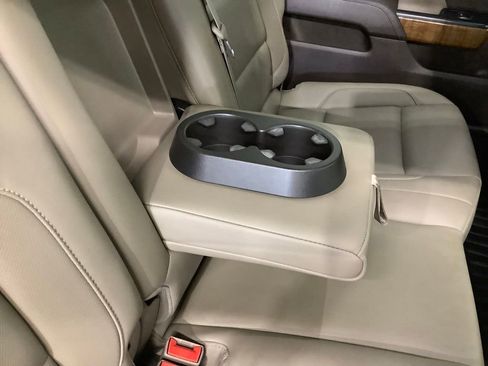 Used 2014 GMC Sierra 1500 SLT w/ SLT Crew Cab Value Package AWD/4WD image 35
