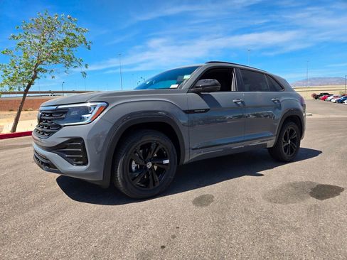 New 2026 Volkswagen Atlas Cross Sport SEL R-Line AWD/4WD image 2