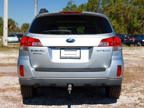 Used 2013 Subaru Outback 2.5i Limited w/ Moonroof Pkg image 7
