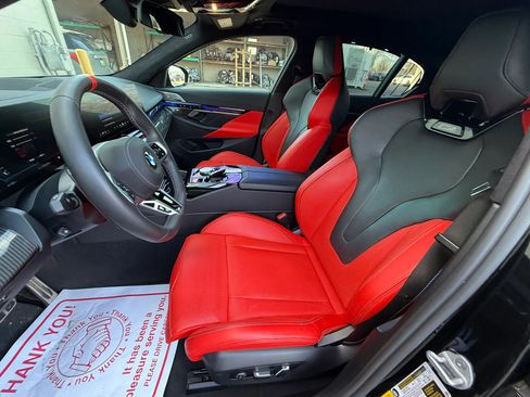 Used 2025 BMW M5 Sedan 4D w/ Executive Package image 42