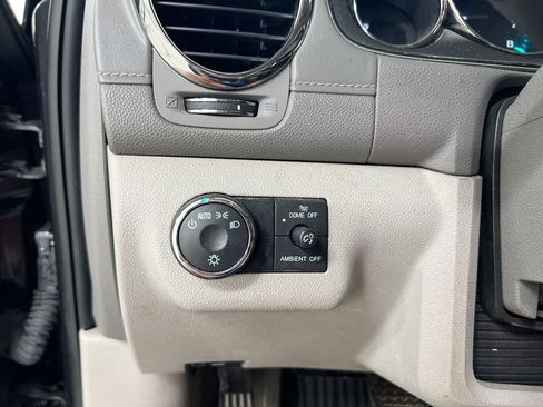 Used 2013 Buick Enclave Leather w/ Trailering Provision Package FWD image 18