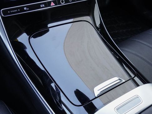 Used 2022 Mercedes-Benz C 300 Sedan image 28