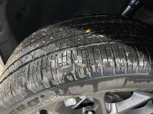 New 2026 Chrysler Pacifica Limited w/ S Appearance Package AWD/4WD image 42
