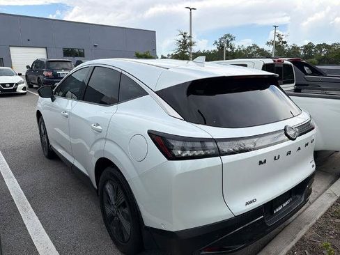 Certified 2025 Nissan Murano SL AWD/4WD image 6