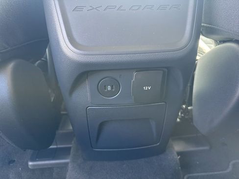 New 2026 Ford Explorer Active AWD/4WD image 23