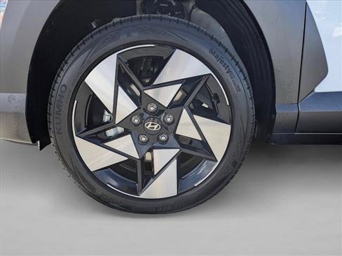 Used 2026 Hyundai Kona Limited AWD/4WD image 22