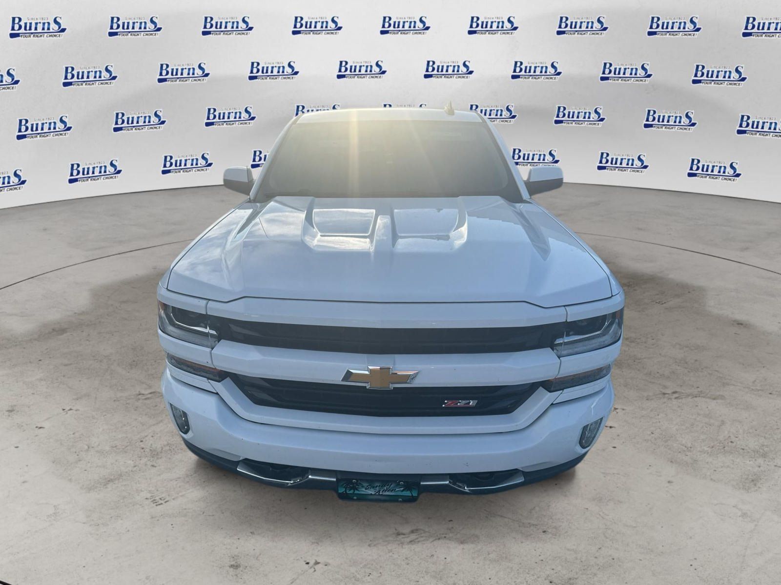 Used 2017 Chevrolet Silverado 1500 LT w/ All Star Edition AWD/4WD image 4