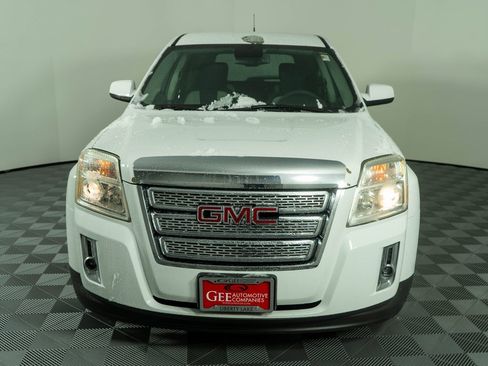 Used 2013 GMC Terrain SLE image 2