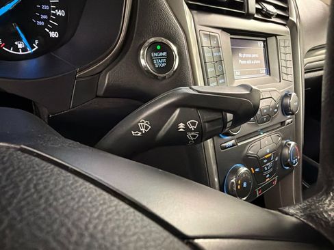 Certified 2017 Ford Fusion SE FWD image 20
