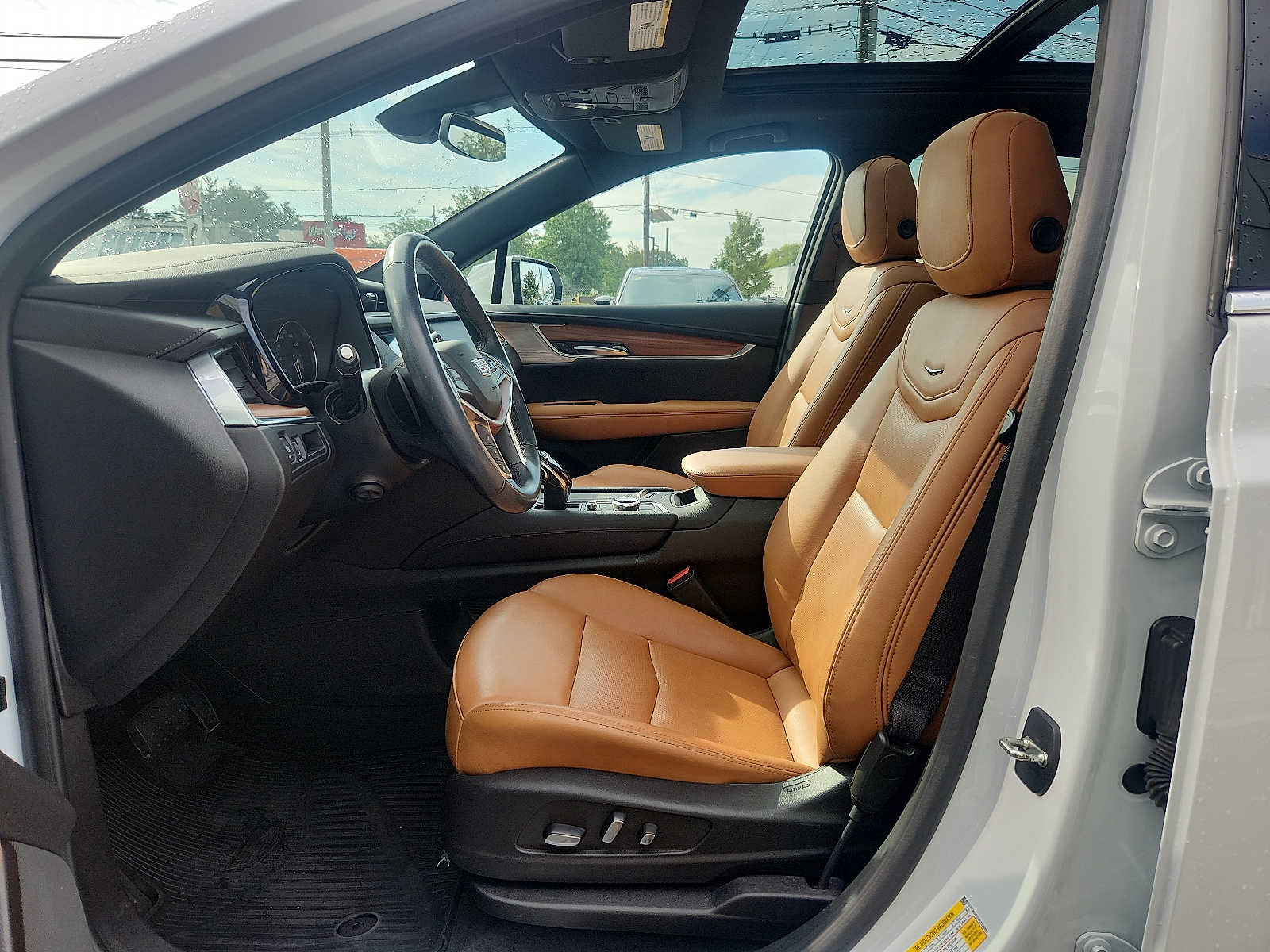 Used 2023 Cadillac XT5 Premium Luxury AWD/4WD image 13