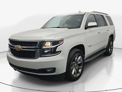 Used 2019 Chevrolet Tahoe LT w/ Luxury Package image 5