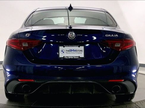 Used 2017 Alfa Romeo Giulia Ti w/ TI 19" Sport Package image 3