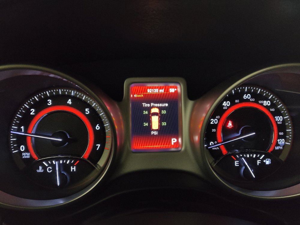Used 2016 Dodge Journey SXT w/ Blacktop Package FWD image 23