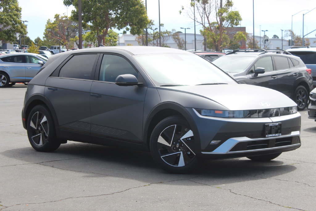 New 2026 Hyundai Ioniq 5 SEL RWD image 1