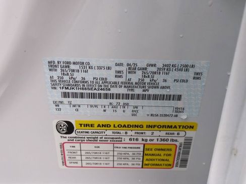 Used 2025 Ford Expedition Max Active RWD image 37